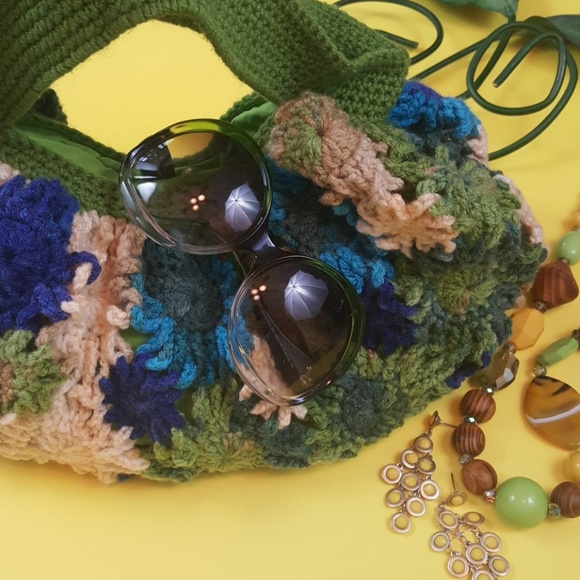 LAST CHANCE! CLOSET CLOSING! Boho hobo-style crochet bag blue green - Picture 2 of 5